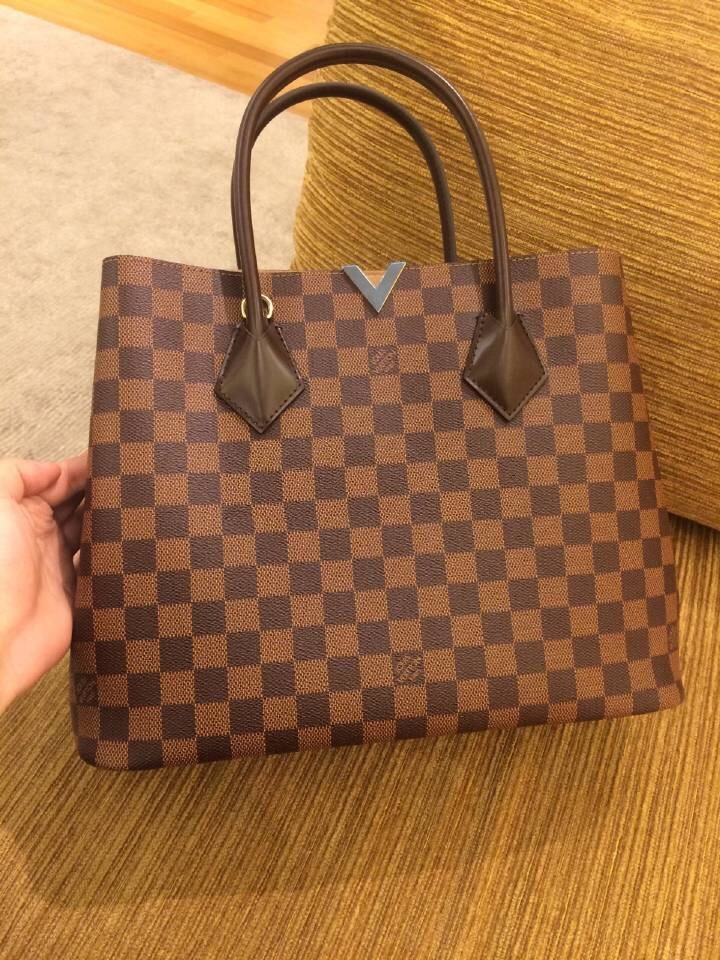 Authentic Louis Vuitton Damier Ebene Kensington Bag N41435